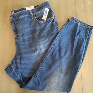 Old Navy Rockstar Super Skinny High Rise Jeans